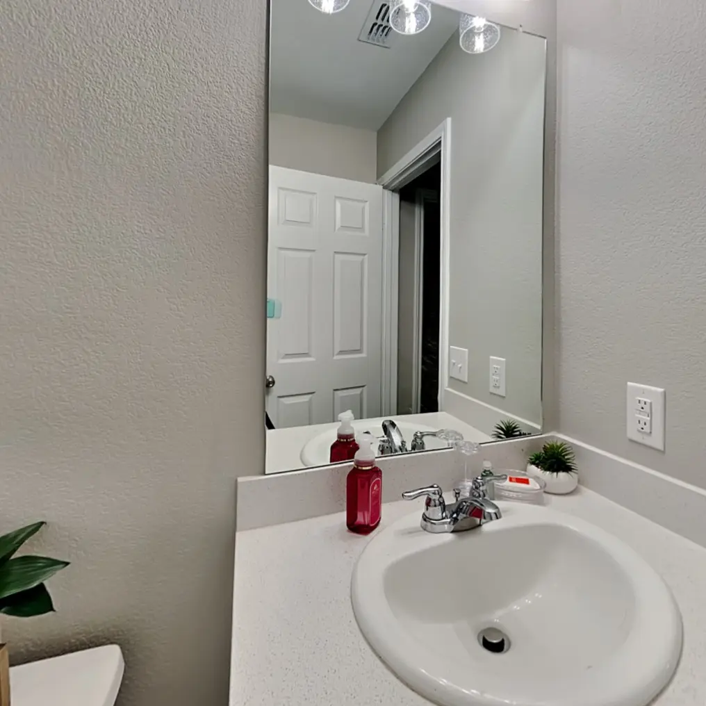 Arbordale Village_Model Home_14