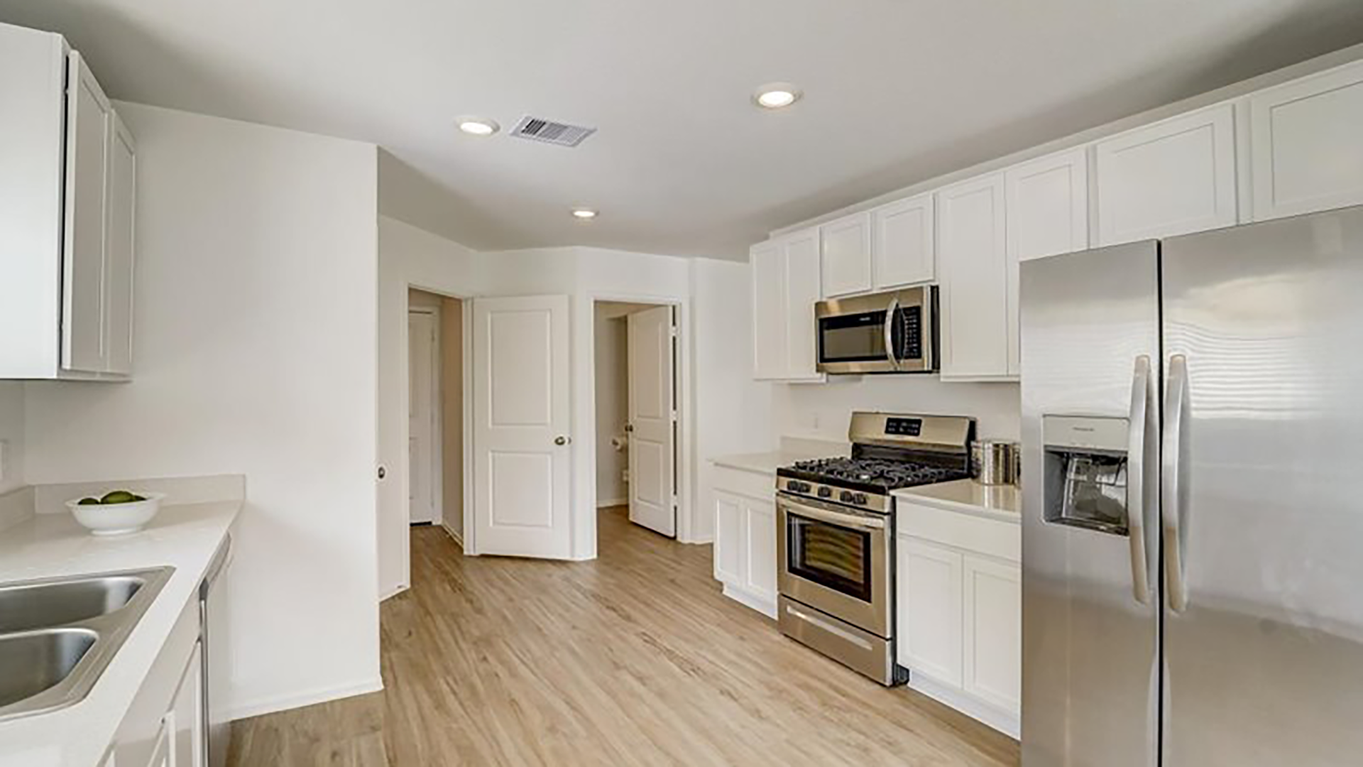Becker Fields_Hero Banner_Kitchen