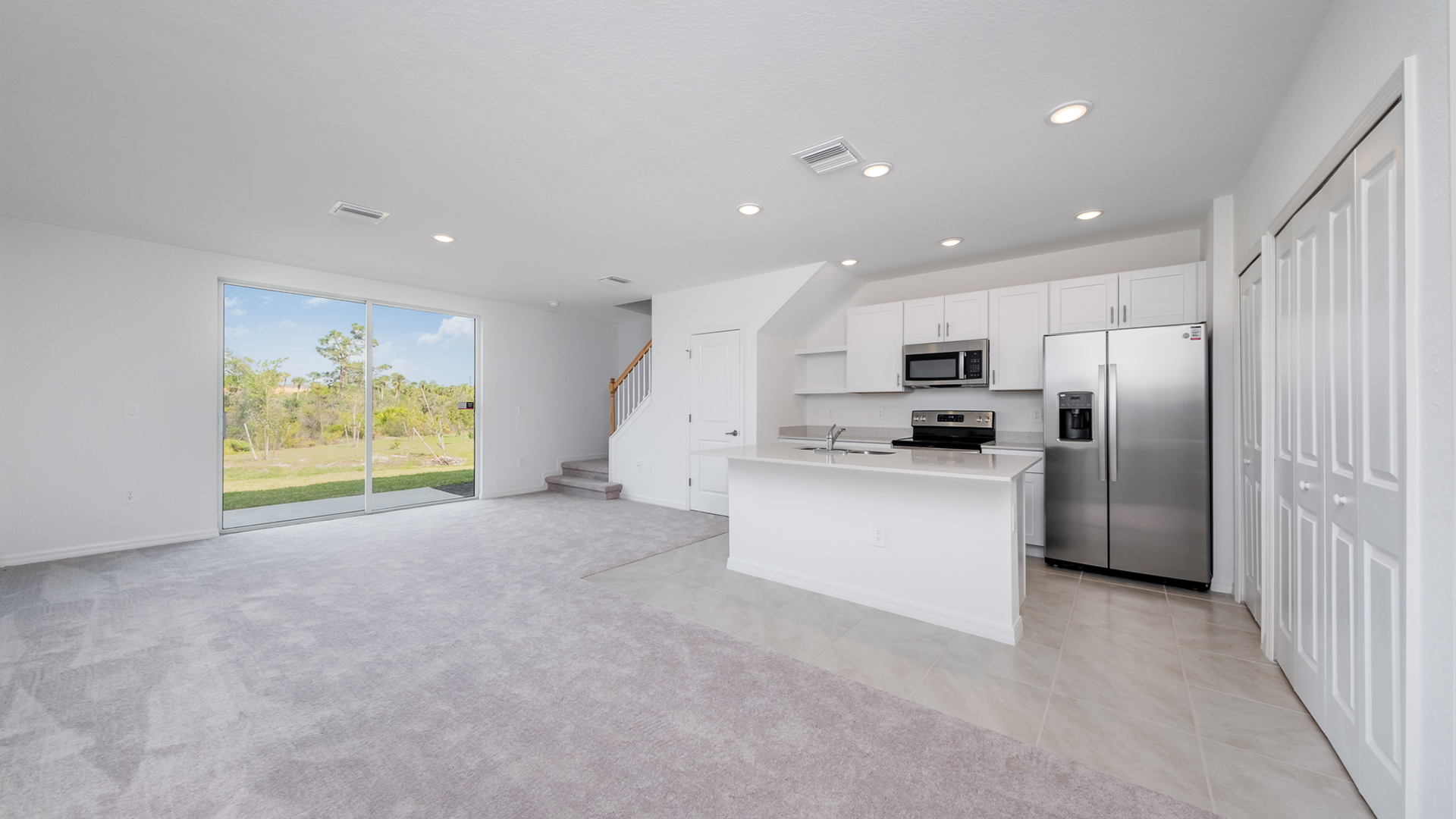 Caloosa Creek_Hero Banner_Living Room3