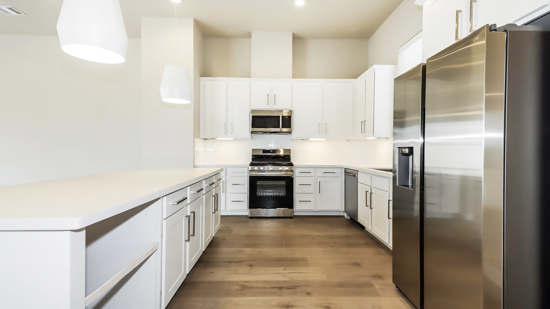 Palisades Park_Hero Banner_Kitchen3