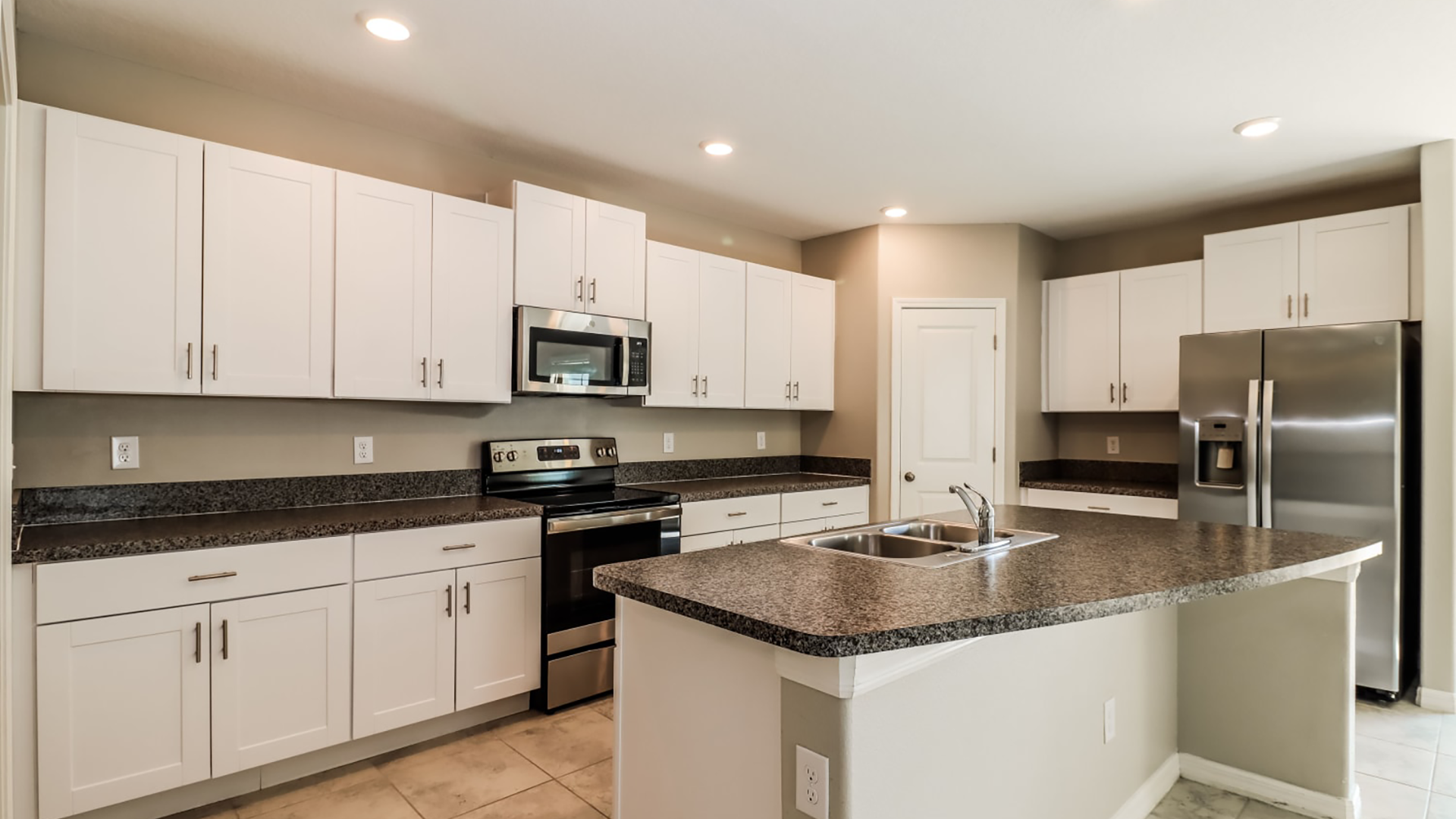 Cypress Mill_Hero Banner_Kitchen