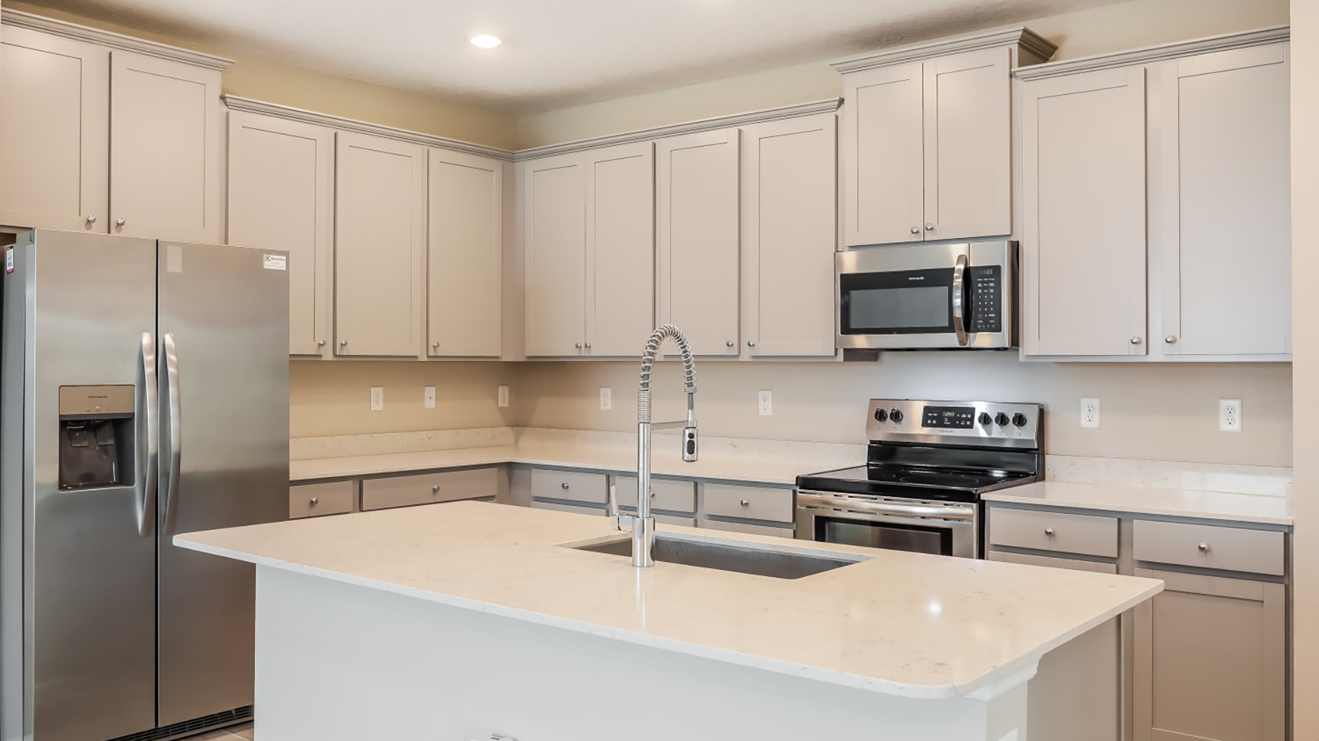 Gentle Woods_Hero Banner_Kitchen