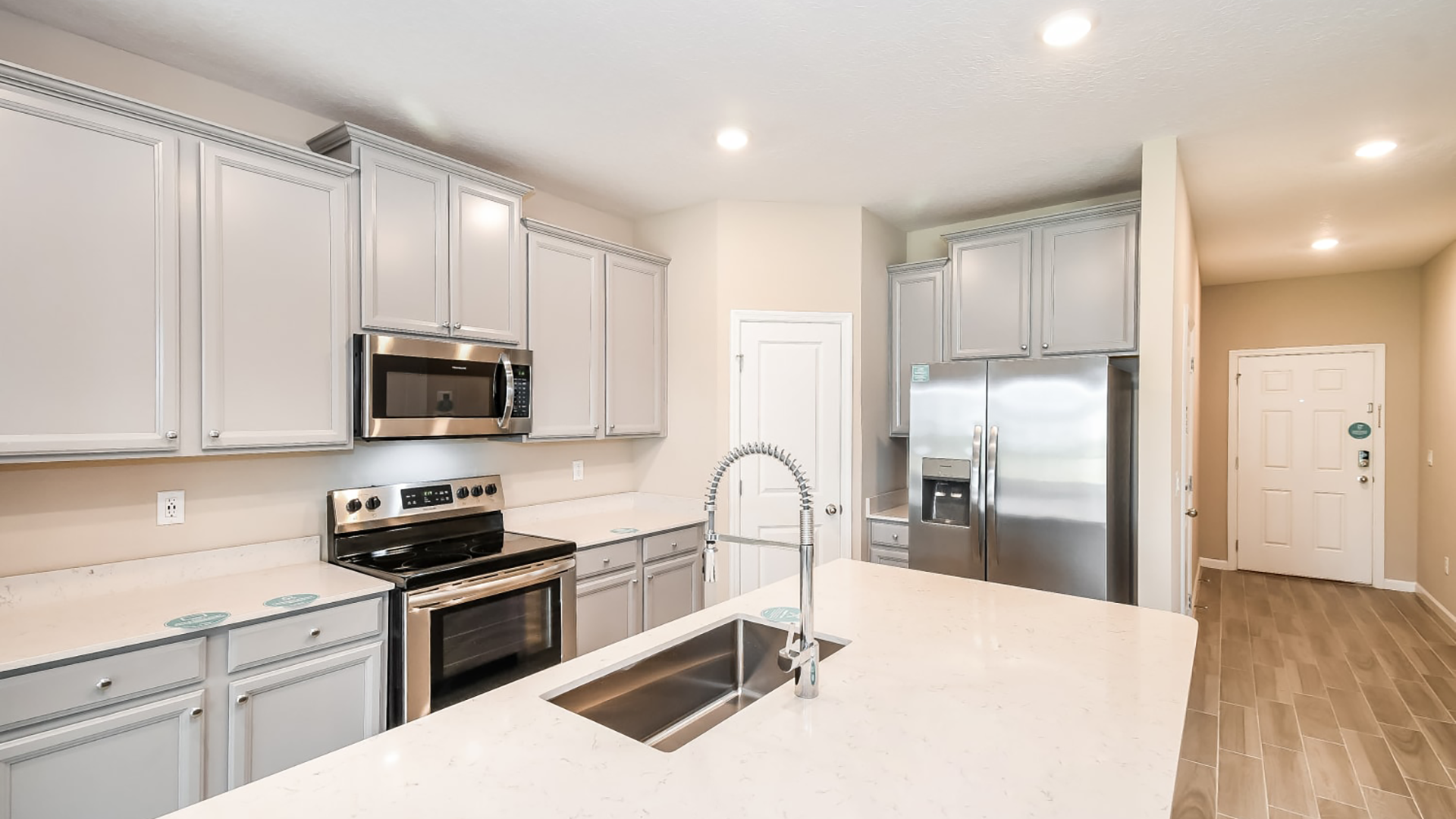 Gentle Woods_Hero Banner_Kitchen2