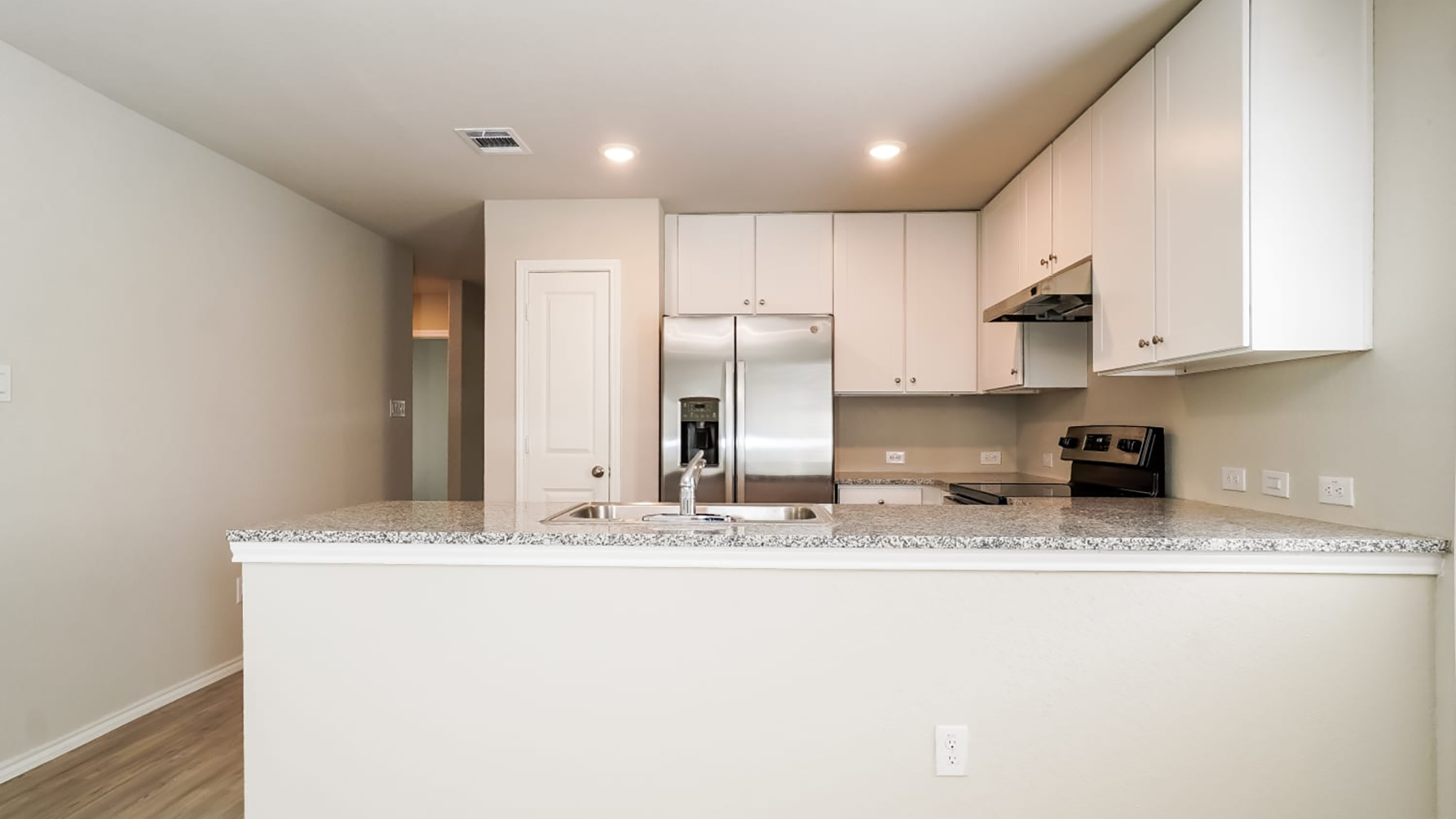 Glendale_Hero Banner_Kitchen