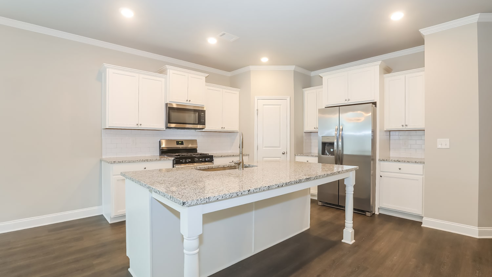 Grove at Rosebud - Hero Banner - Kitchen2
