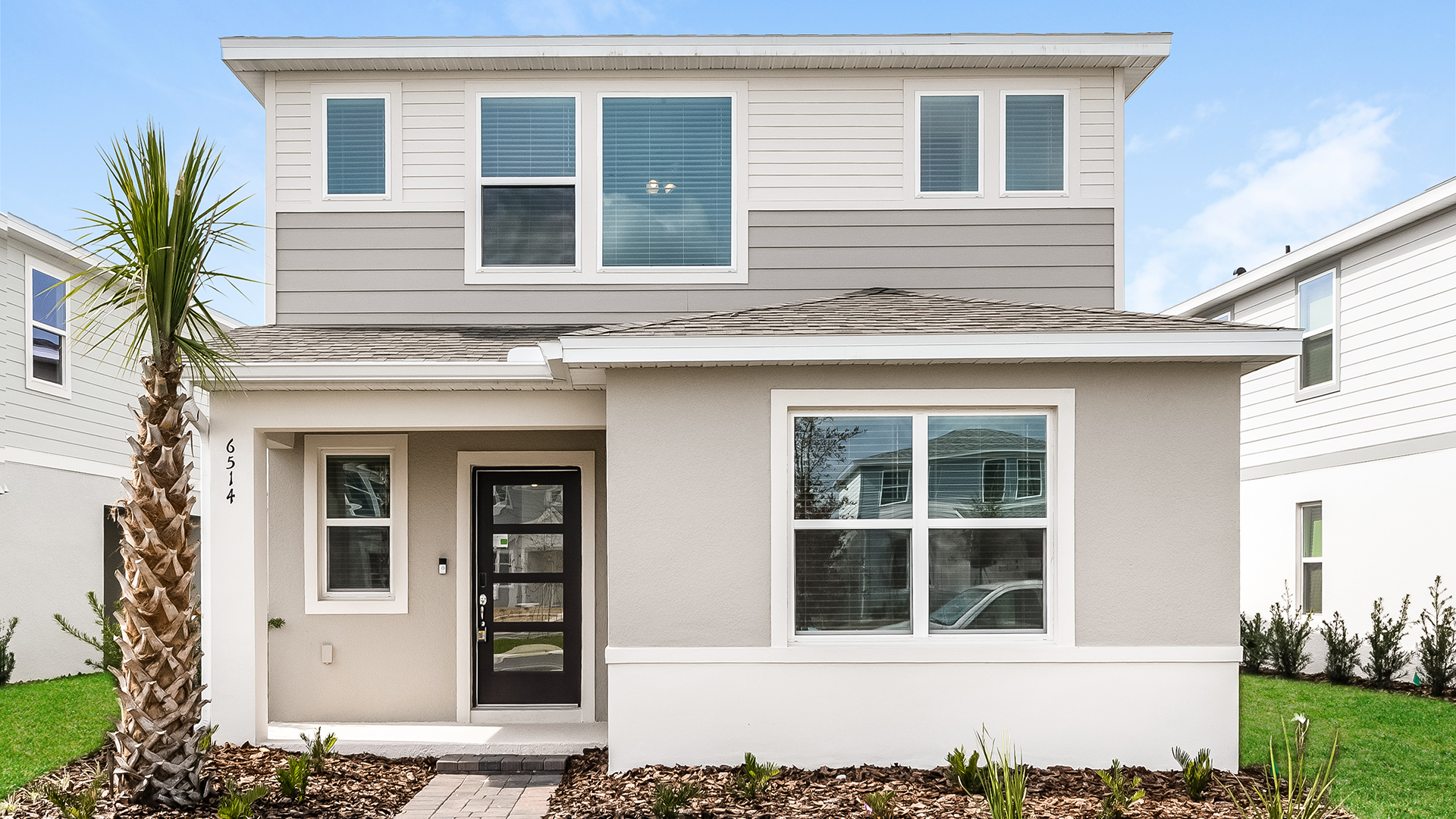 000-photo-front-view-14324297