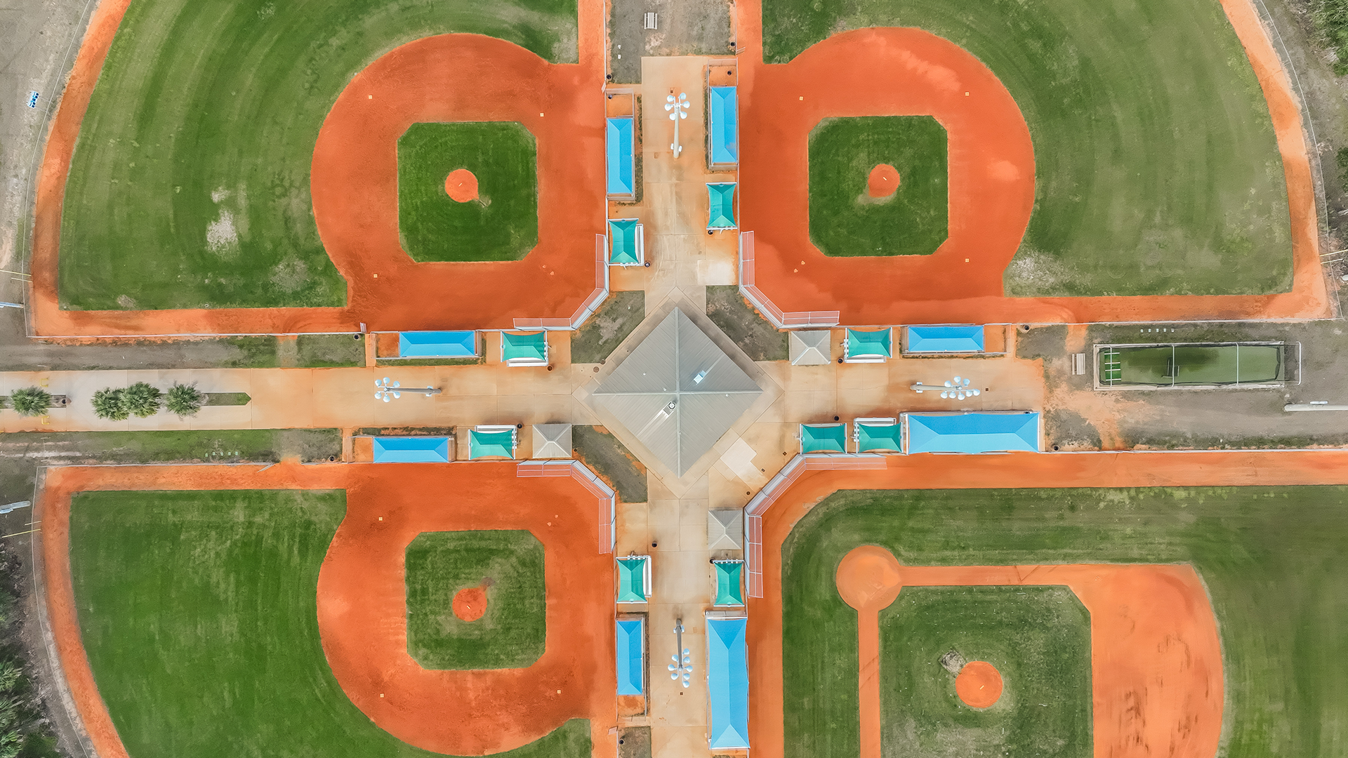 Westport THs_HeroBanner_BaseballField