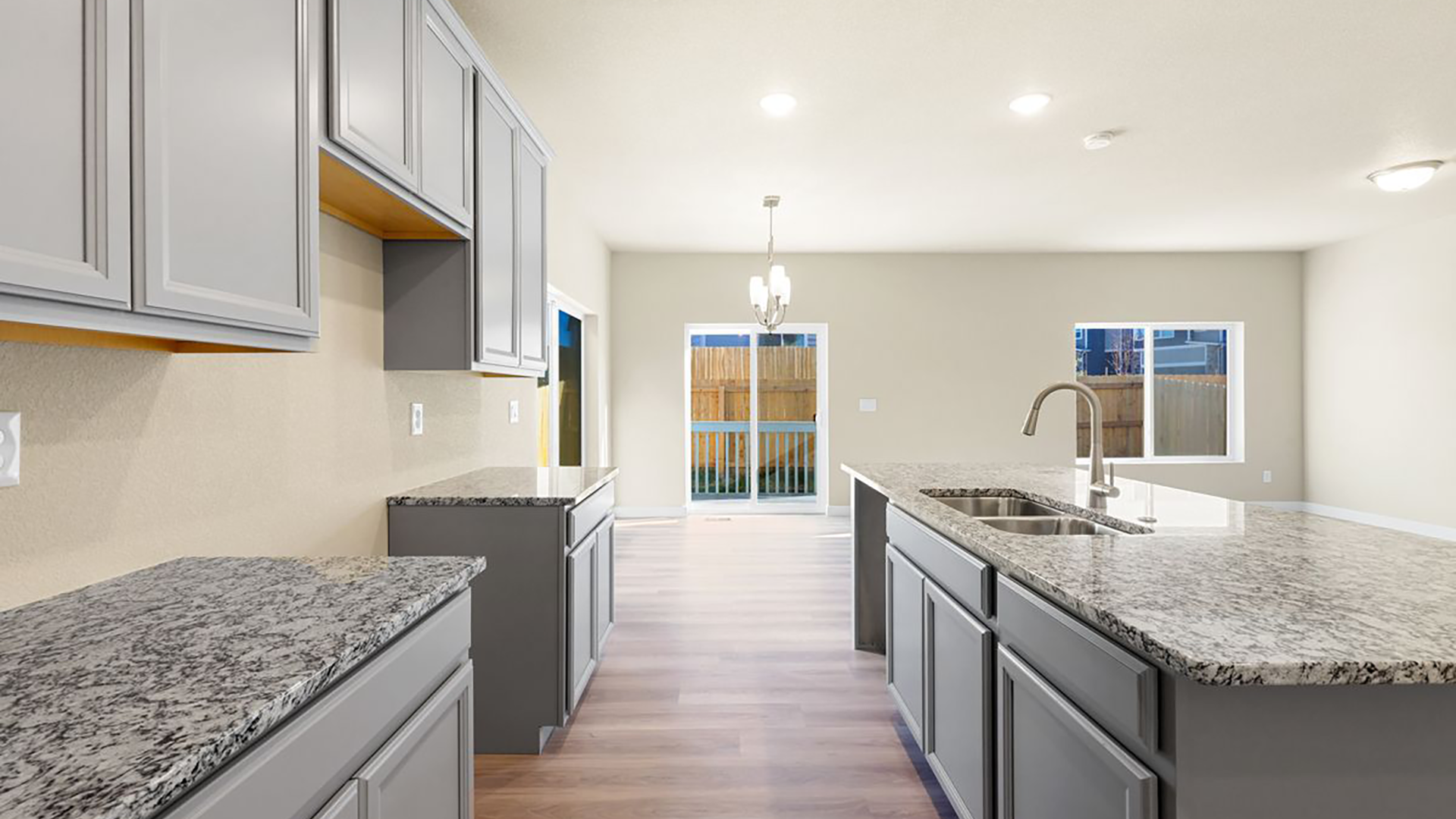 005 - Kitchen- Hero Banner - Lorson Ranch