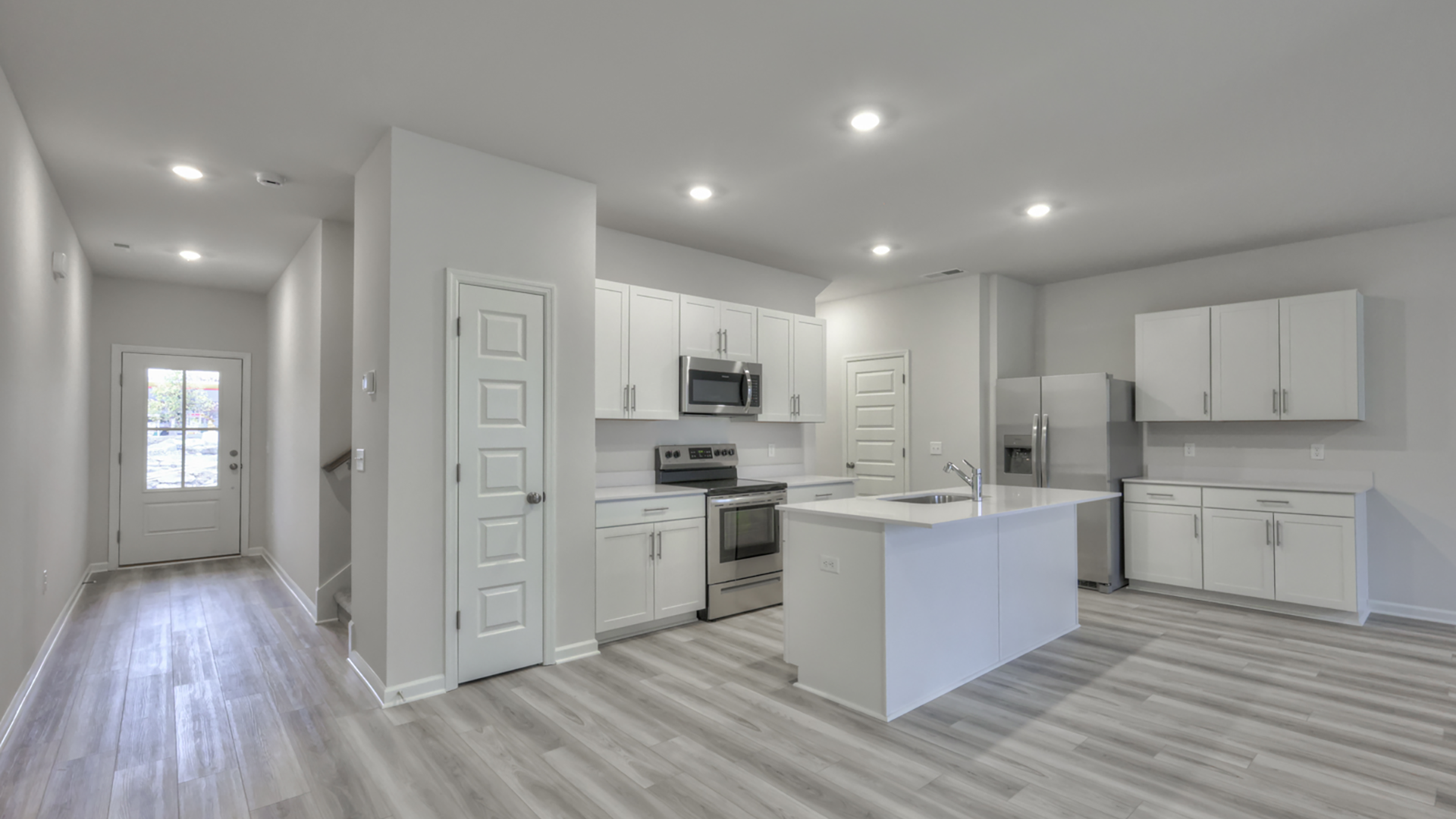 1082 Townhomes_Hero Banner_Kitchen
