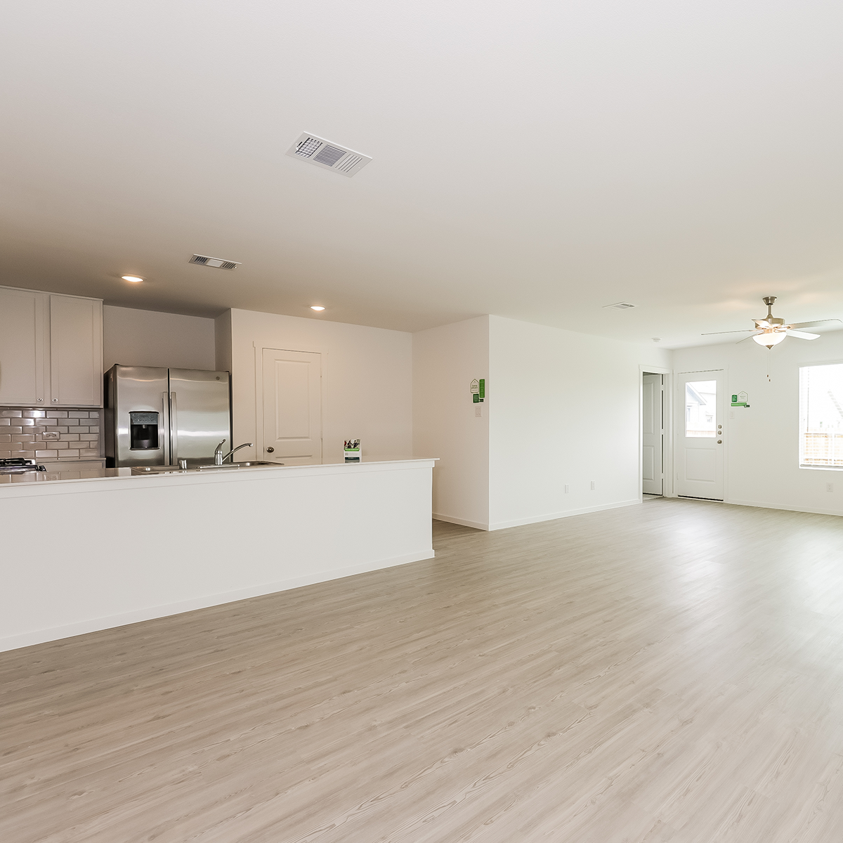 Eastland_Carousel_Living Room
